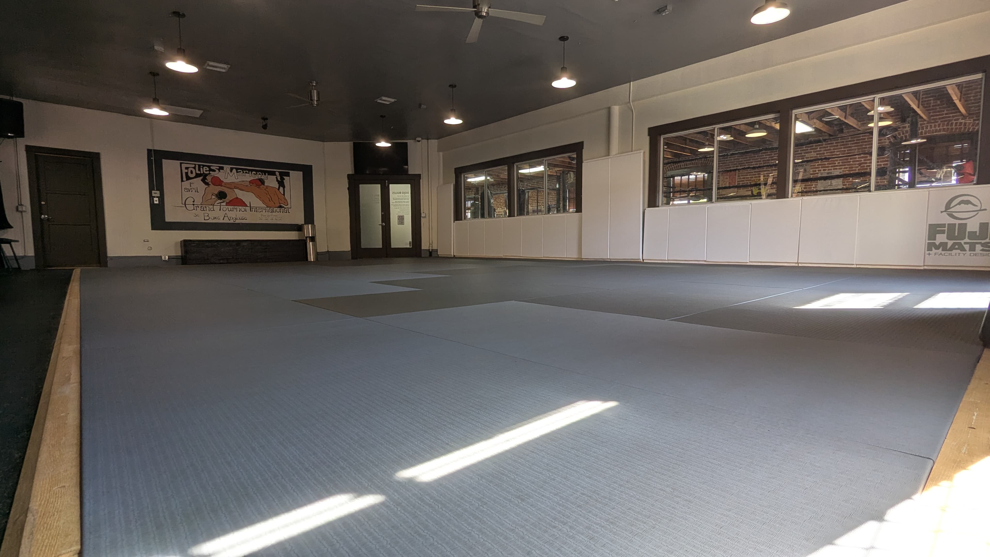 Kunihiro Academy Mat Area
